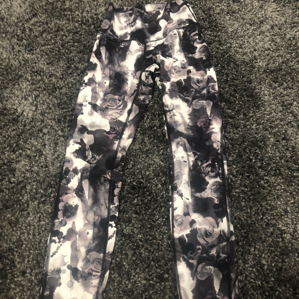 Lululemon wunder under 7/8